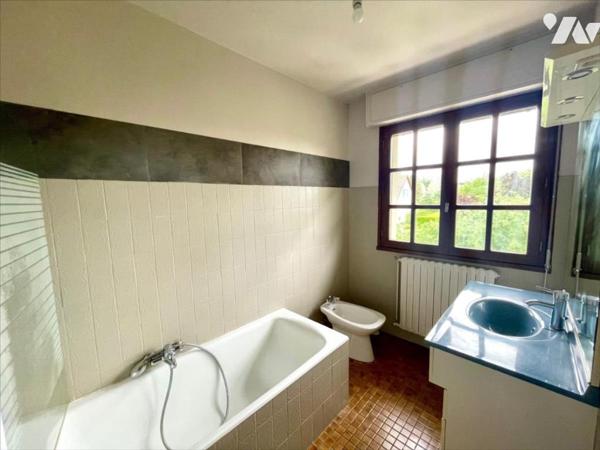 Maison avec 4 chambres