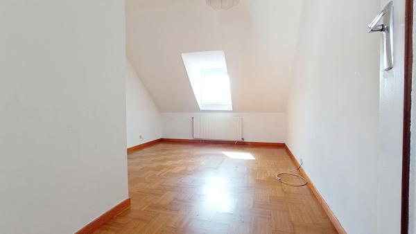 MAISON 5 PIECES - NANTES-ROUTE DE SAINT-JOSEPH-BEAUJOIRE , Nantes