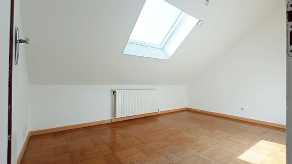 MAISON 5 PIECES - NANTES-ROUTE DE SAINT-JOSEPH-BEAUJOIRE , Nantes