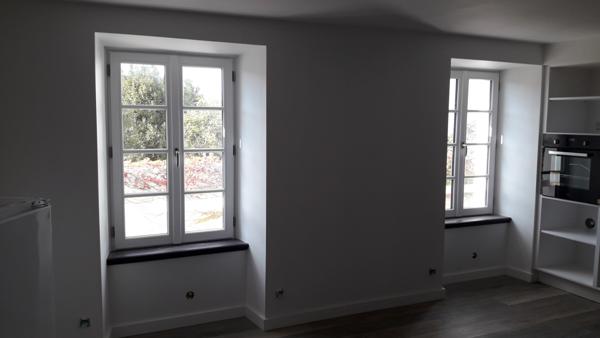 Au coeur de la ville historique de Port Louis, 1 lot sur les trois.