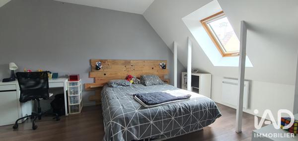 Maison à vendre 7 pièces 143 m² Le Perray-en-Yvelines