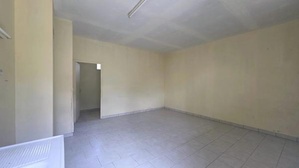 Vente                                                      Maison
                        
                     3 pièces                      84 m2                     à Le Noyer
