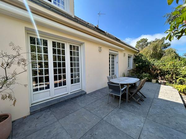 Maison Saint Nazaire 6 pièce(s) 160 m²