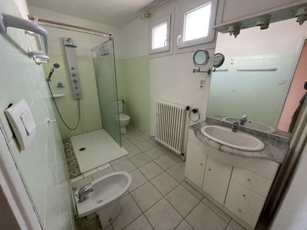 Maison 6 pièce(s) 4 chambre(s) 104 m²