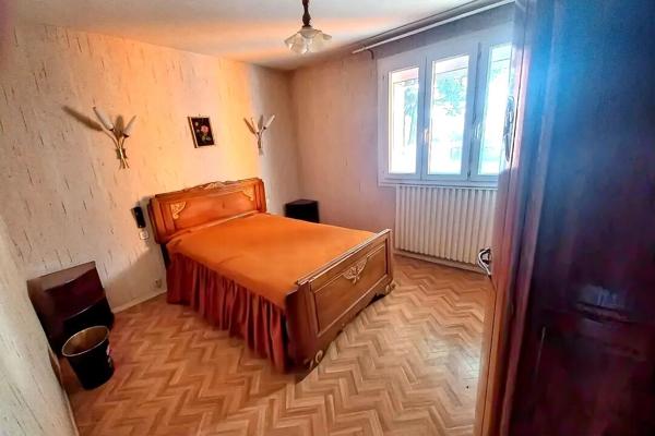 3 PIECES BLANCHE DE CASTILLE