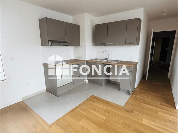 Location Appartement 3 pièces 60.2 m² - Clichy 92110