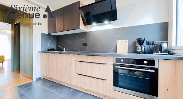 Appartement 4 pièces 77.76 m2