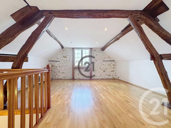 Immeuble à vendre  202,40 m 2   SOURDUN  - 77