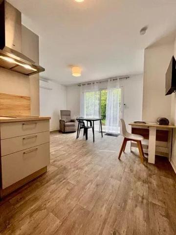 Location Studio 25 m2 à Saint-Clair-de-la-Tour