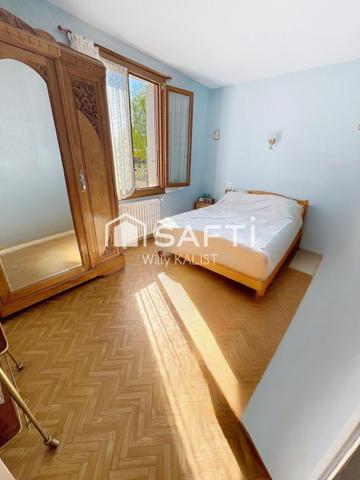 Pavillon PLAIN-PIED de 80m², 3 Ch, 2 Garages, 1381m² de Terrain
