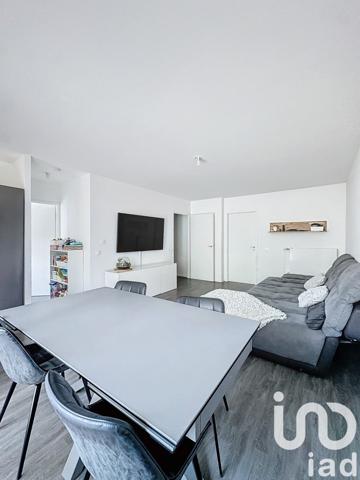 Appartement 3 pièces de 61 m² à Neuilly-sur-Marne (93330)