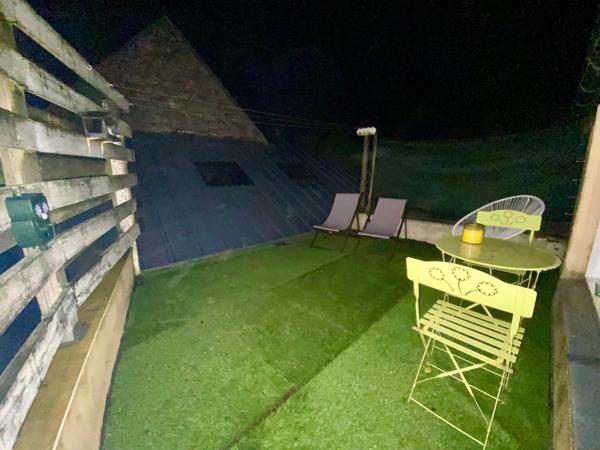 A côté des écoles et commerces, idéale pour une famille !