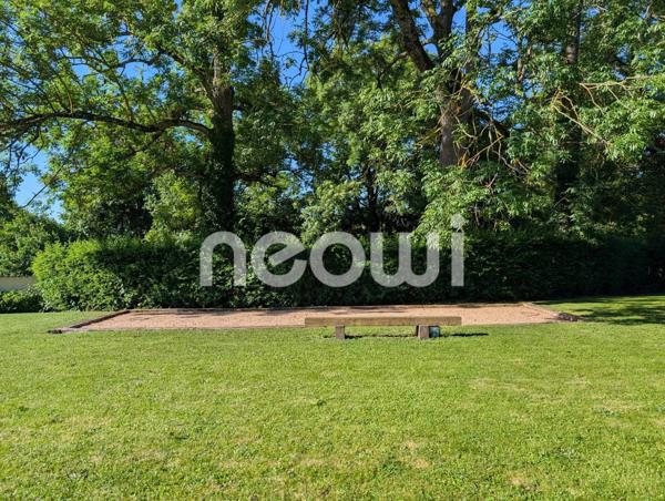 VILLA  205 M² AVEC PISCINE ET PARC AMENAGE