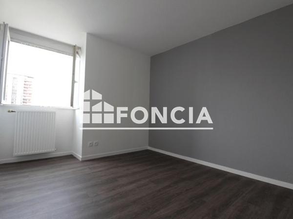 Location Studio 18.02 m² - LE VIGNY Grenoble 38100