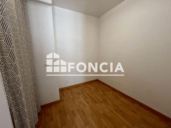 Location Appartement 2 pièces 34.83 m² - 120 AVENUE BOLLEE Le Mans 72000