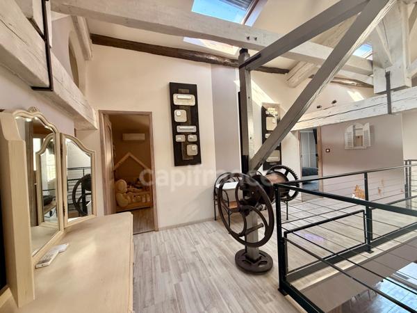 Loft exceptionnel 170m2 habitables 4 chambres, 1 garage et jardin à 20km de Carcassonne