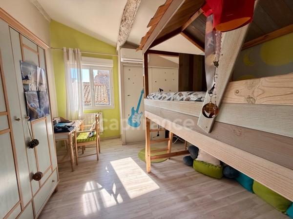 Loft exceptionnel 170m2 habitables 4 chambres, 1 garage et jardin à 20km de Carcassonne