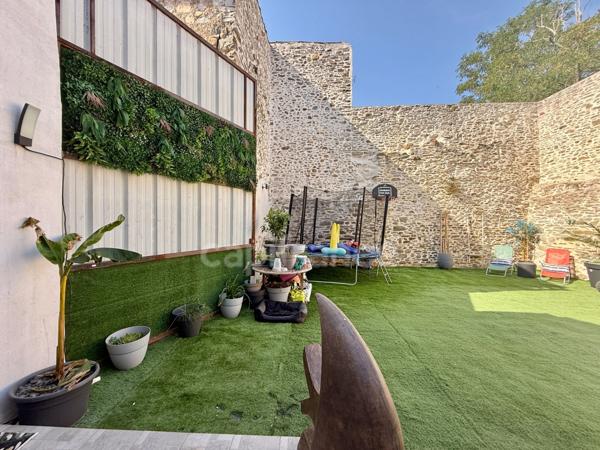 Loft exceptionnel 170m2 habitables 4 chambres, 1 garage et jardin à 20km de Carcassonne