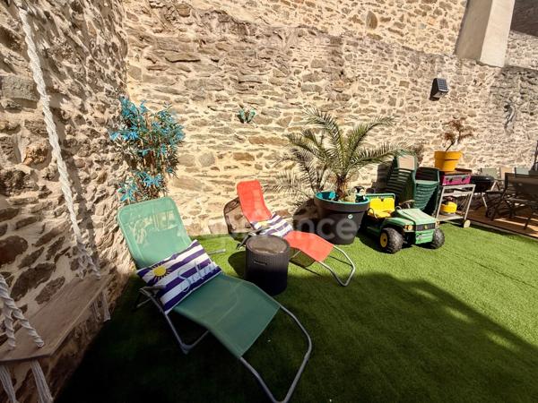 Loft exceptionnel 170m2 habitables 4 chambres, 1 garage et jardin à 20km de Carcassonne