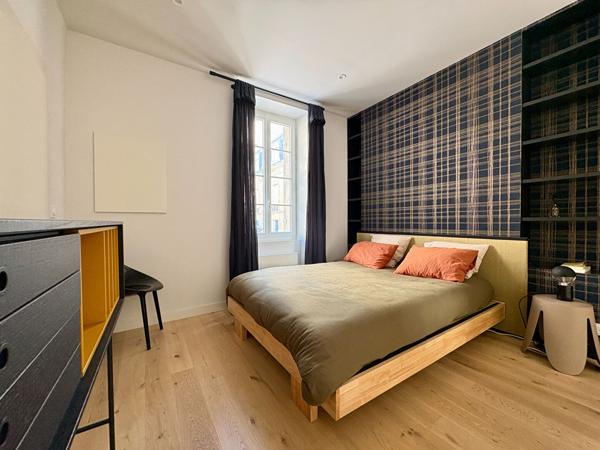 Maison Rénovée 4P 85,28m² + dépendance avec projet d'extension - CHARTRONS , Bordeaux