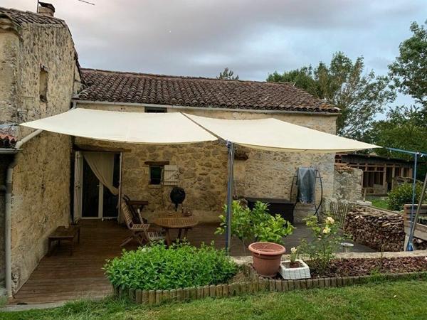 Maison à vendre    5 pièces •  Castelnau-d'Arbieu