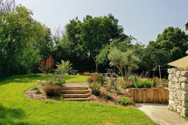 Maison à vendre    5 pièces •  Castelnau-d'Arbieu