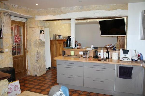 Maison à vendre    5 pièces •  Castelnau-d'Arbieu