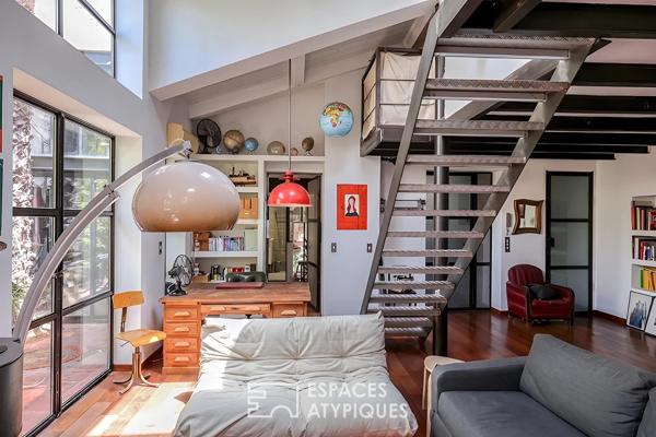 Loft en duplex avec patio