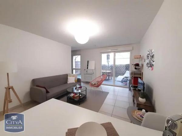 Appartement à louer 1 pièce 38.35m²