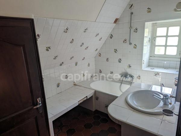 A VENDRE Locronan propriété, maison de maître et maison de garde