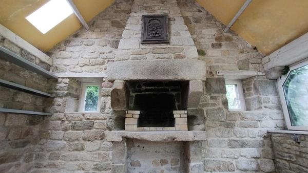 A VENDRE Locronan propriété, maison de maître et maison de garde