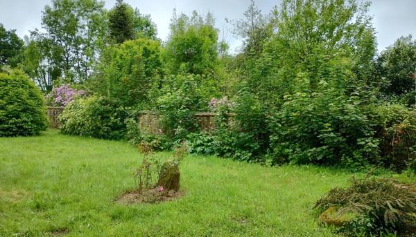 A VENDRE Locronan propriété, maison de maître et maison de garde