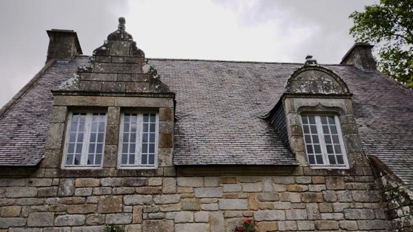 A VENDRE Locronan propriété, maison de maître et maison de garde