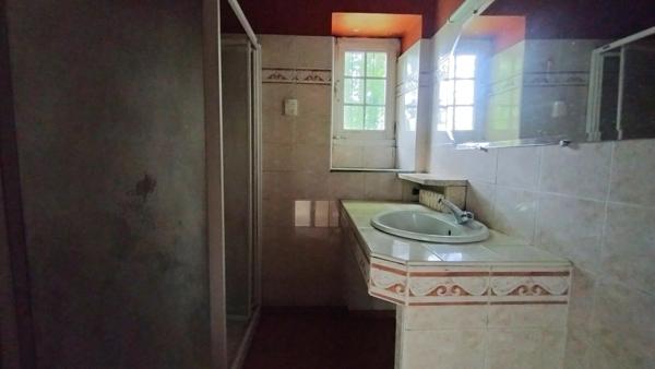 A VENDRE Locronan propriété, maison de maître et maison de garde