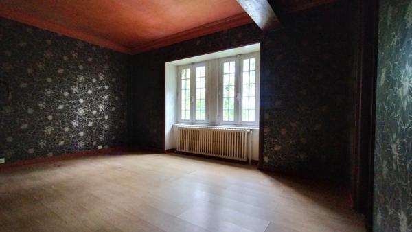 A VENDRE Locronan propriété, maison de maître et maison de garde