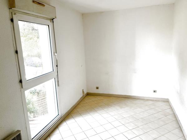 Saint-Gély-du-Fesc (34980) Au centre de Saint Gely du Fesc vaste T2 bis