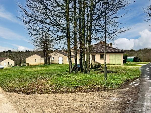 INVESTISSEMENT LOCATIF -IMMEUBLE DE 9 LOGEMENTS - RENTABILITÉ IMMÉDIATE