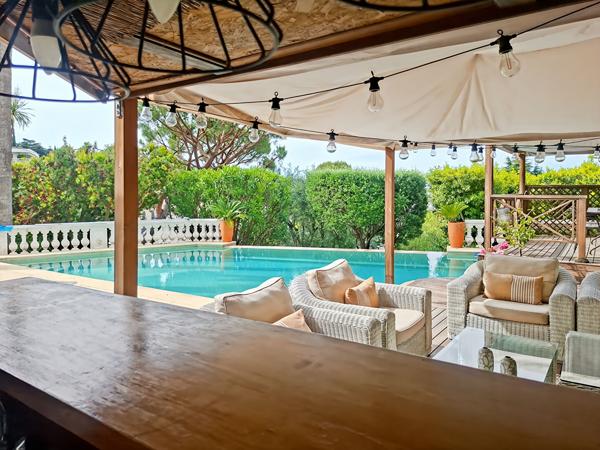 Maison Le Cannet Mairie 5 pièces 200 m² - Terrain 1350m² - Vue mer - Piscine - Jardins et terrasses exotiques