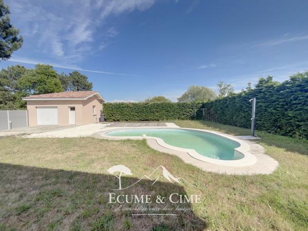 Maison avec piscine au calme