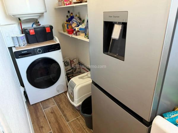 Vente                                                      Appartement
                        
                     4 pièces                      92 m2                     à Digne-les-Bains