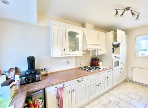 Maison plain-pied - 4 pièces - 94 m²