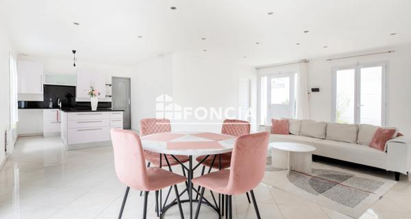 À vendre Maison 4 pièces 105 m² - Saran 45770