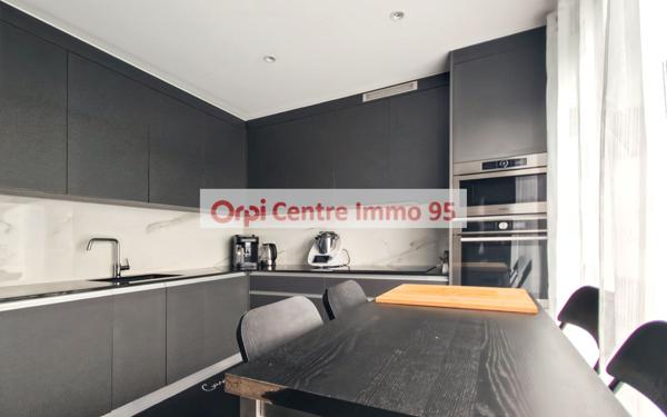 Maison à vendre    6 pièces • 140,65 m2 Argenteuil