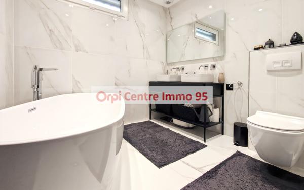 Maison à vendre    6 pièces • 140,65 m2 Argenteuil