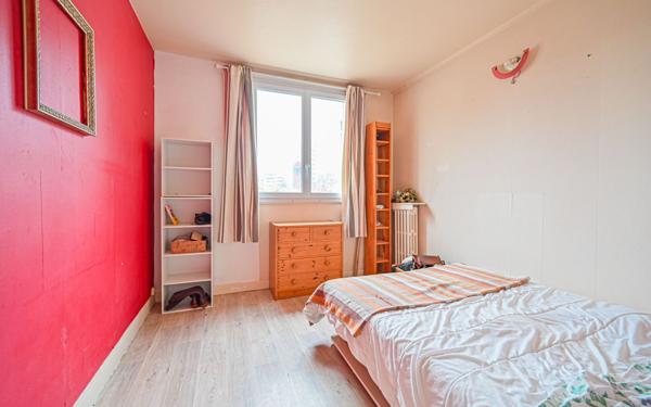 Appartement à vendre    3 pièces • 63,23 m2 Paris 12