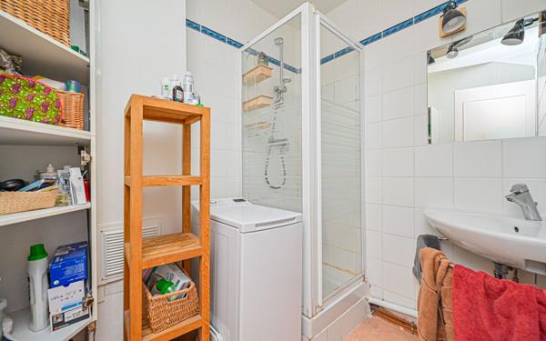 Appartement à vendre    3 pièces • 63,23 m2 Paris 12