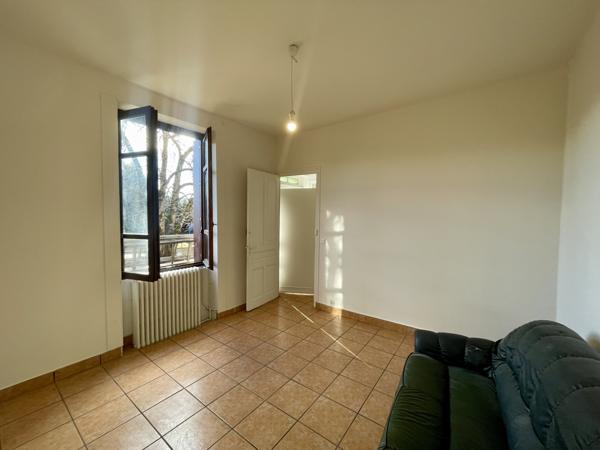 Saint-Étienne (42000) Maison de 150M2 avec Terrain de 445M2