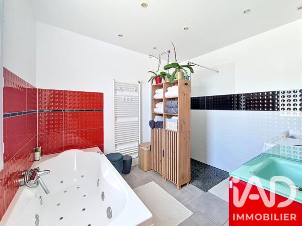 Maison à vendre 4 pièces 108 m² Marennes-Hiers-Brouage