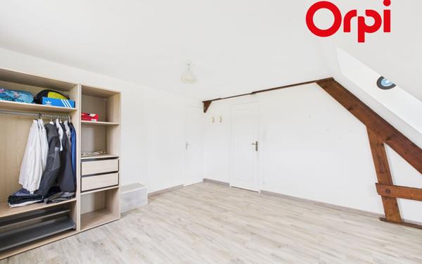 Maison à vendre    5 pièces •  Bernay