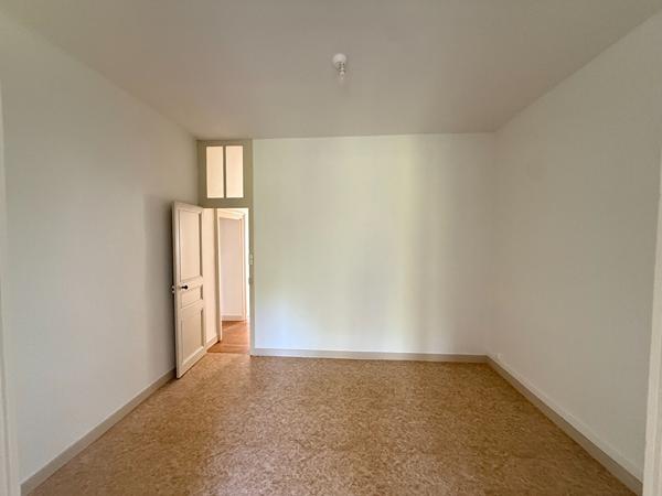 Appartement La Roche Sur Yon 5 pièce(s) 105.38 m2